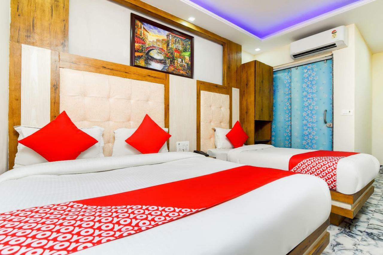 Hotel Harsha International Nueva Delhi Exterior foto